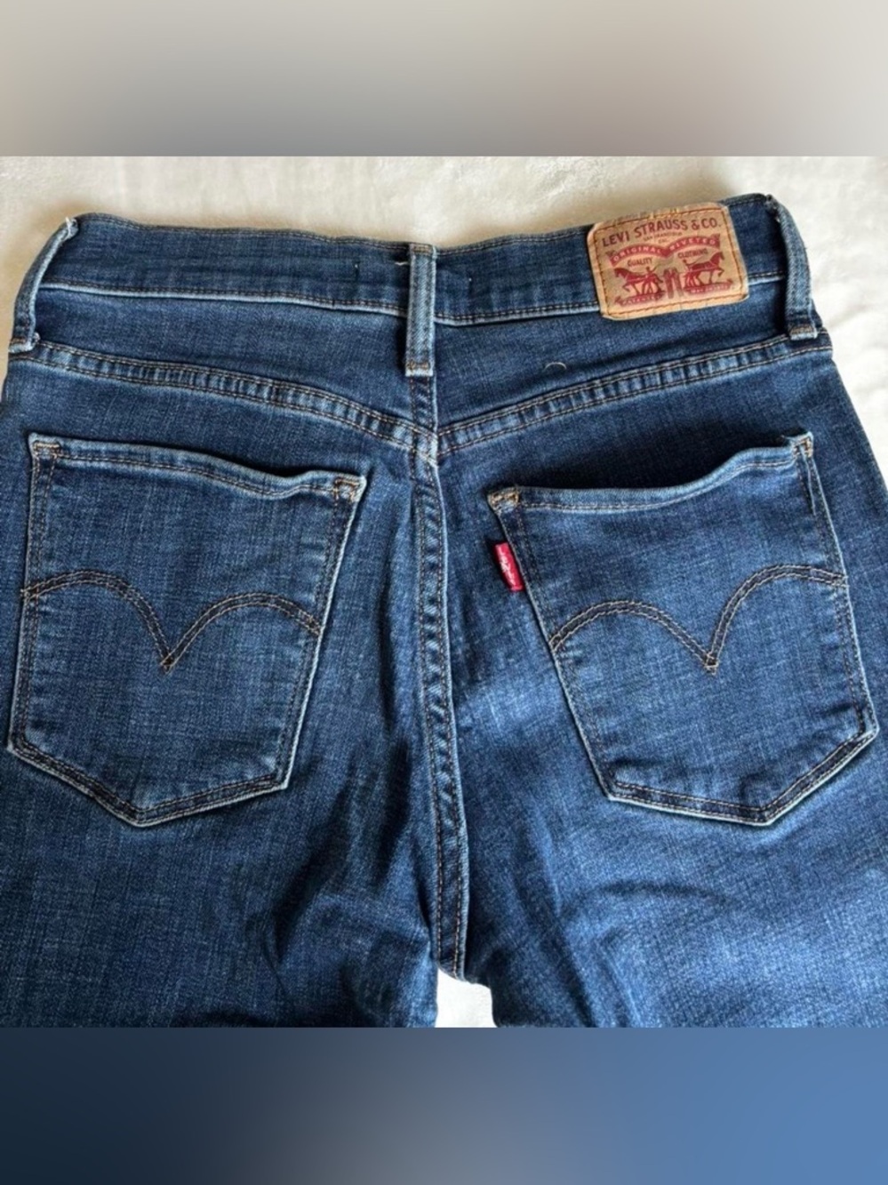Levi's - Dark Blue Denim Jeans
